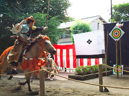 寒川神社流鏑馬